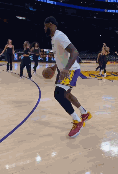 包含亚特兰大发布备战花絮,今夜迎来里程碑,NBA常规赛任务艰巨,医务组通报恢复的词条 包含亚特兰大发布备战花絮,今夜迎来里程碑,NBA常规赛任务艰巨,医务组通报恢复的词条